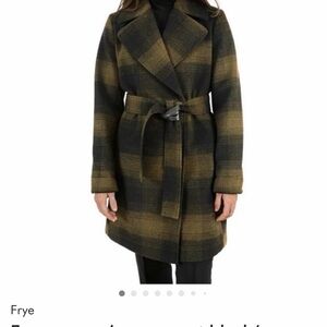 NWT FRYE Plaid Women's Coat with Belt